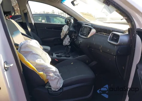 2016 Kia Sorento 2.4L Lx из США, поврежденный, VIN 5XYPG4A33GG107056